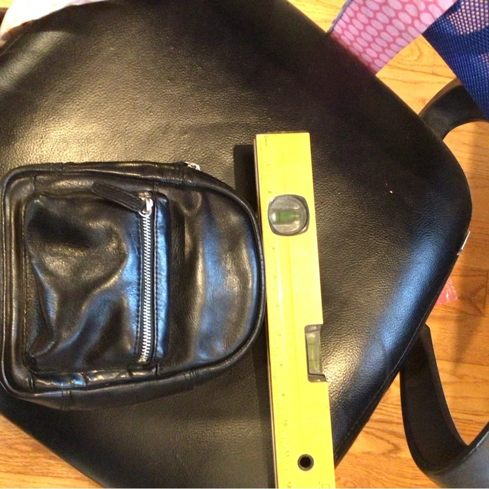 Hadak Small Black‎ Leather Backpack w/ Straps • Unisex 🖤✨🐱